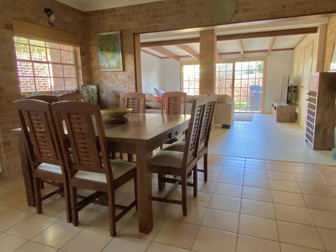 Amazing Beach House - Accommodation Fremantle 2