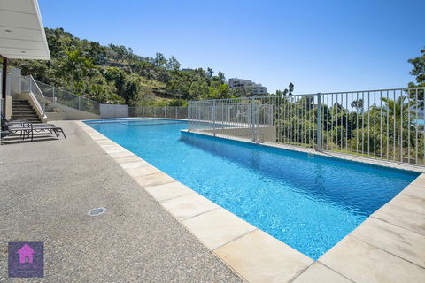 Amazing Ocean Views, Pool, Award Winning Location, Airlie Beach - Accommodation Fremantle 1