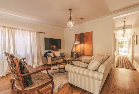 Ambrose On Byng - Central Location W/ 2 Bathroom - Accommodation Fremantle 0
