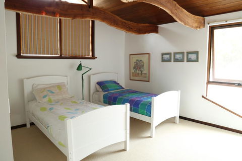Anagama House & Studio - Accommodation Fremantle 2
