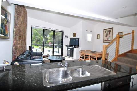 Angala 2 - Accommodation Fremantle 1