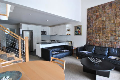 Angala 2 - Accommodation Fremantle 3