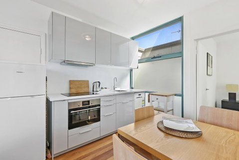 Anglesea River Apartments - Spa Apartment 40 - Accommodation Fremantle 2