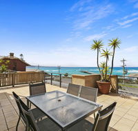 APARTMENT 12 PACIFIC APARTMENTS- Across From the Pier - Accommodation Fremantle