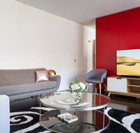Apartment with Balcony and Parking near Racecourse - Accommodation Fremantle
