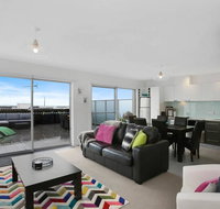 APOLLO 13 PENTHOUSE - free wifi  huge terrace - Accommodation Fremantle