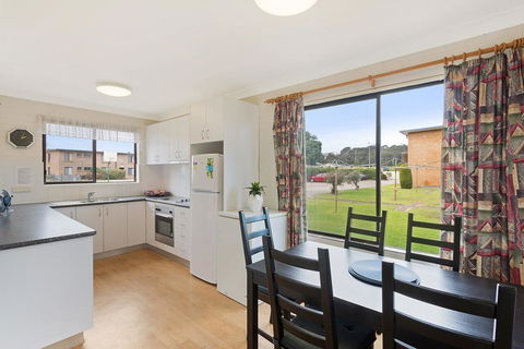 Apollo Unit 17 - Accommodation Fremantle 3