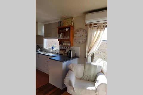 Appin Homestay Country Cabin - Accommodation Fremantle 3