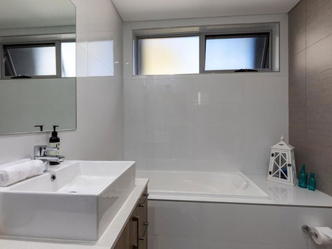 Aqua View (By Jervis Bay Rentals) - Accommodation Fremantle 2