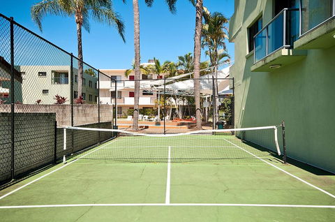 Aqualine Apartments On The Broadwater - Accommodation Fremantle 3