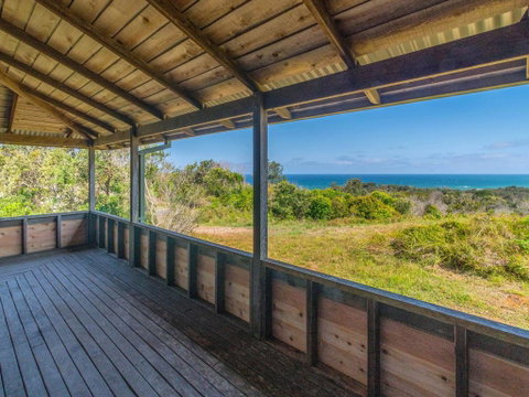Aqualuna- Excellent Surfing Beaches. - Accommodation Fremantle 1