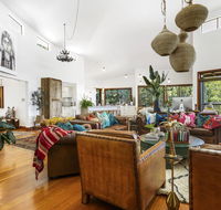 Aquila Retreat Mansion - Accommodation Fremantle