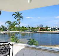Arc Resort Stunning 3 Bedroom in Broadbeach - Accommodation Fremantle