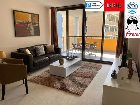 ARENA RESORT STYLE EXEC FREE NETFLIX WIFI WINE - Accommodation Fremantle 0