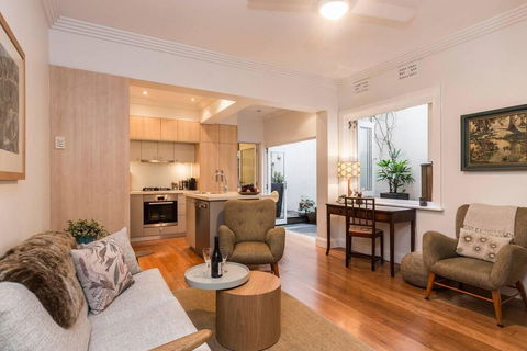 Art Deco 2 Bed Sydney/Darlinghurst Gem - Accommodation Fremantle 1