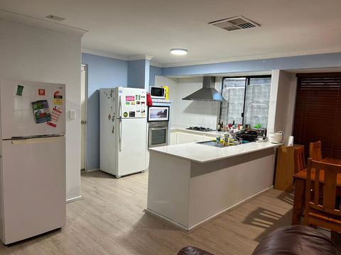 Master Room With Ensuite In A Lovely House - Accommodation Fremantle 2