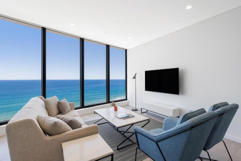 Meriton Suites Surfers Paradise - Accommodation Fremantle 2