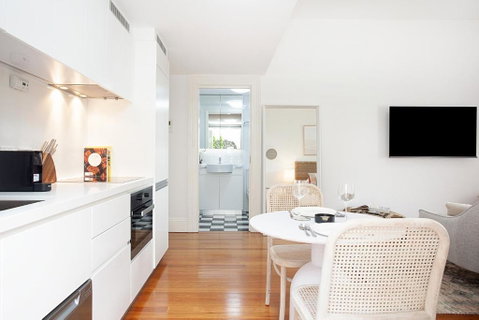 Modern And Cosy Inner West Apartment - Accommodation Fremantle 3