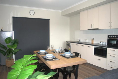 Modern Apartment In Roxby Downs - Accommodation Fremantle 3