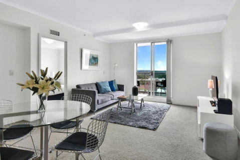 Modern Spacious Chatswood Apartment H1016 - Accommodation Fremantle 0