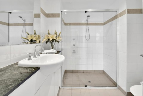 Modern Spacious Chatswood Apartment H1016 - Accommodation Fremantle 2