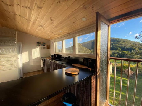 Misty Mountain Cottage At Krambach - Accommodation Fremantle 0