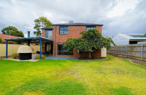 Near Airport And Easy To Melbourne CBD By GoodLive - Accommodation Fremantle 2