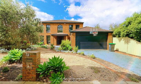 Near Airport And Easy To Melbourne CBD By GoodLive - Accommodation Fremantle 1