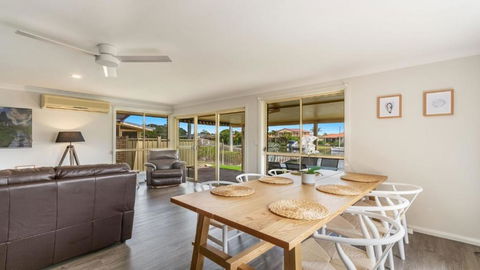 Nabilla Court - Canal Front Duplex - Accommodation Fremantle 1