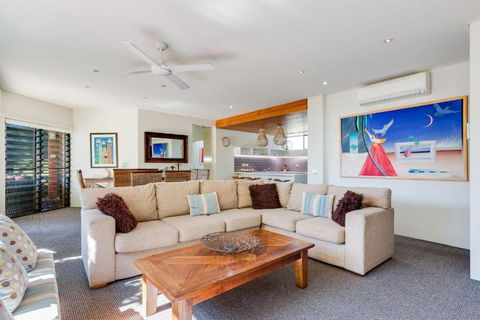 Nautilus Beachfront Villas & Spa - Accommodation Fremantle 0