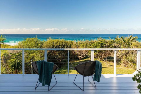 Nautilus At Blueys . Beachfront - Accommodation Fremantle 0