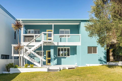 Nautilus At Blueys . Beachfront - Accommodation Fremantle 1