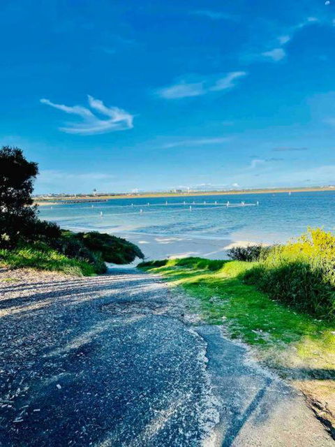 NEW Furnish, 3 Min SYD Airport, 1 Min Walk Beach - Accommodation Fremantle 2
