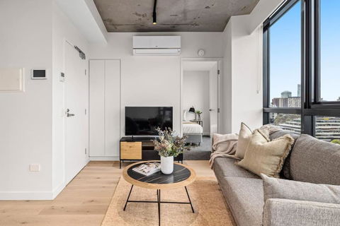 NEW Spectacular Views Southbank - Accommodation Fremantle 2