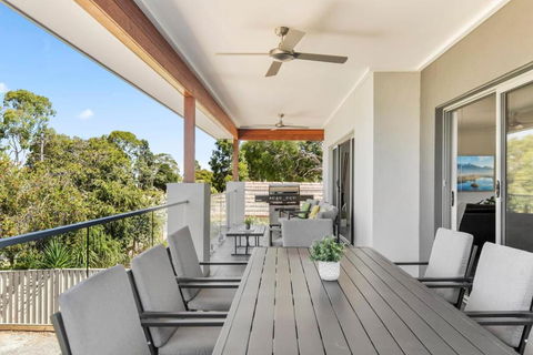 NEW - Sunrise Waters Holiday House - Accommodation Fremantle 3