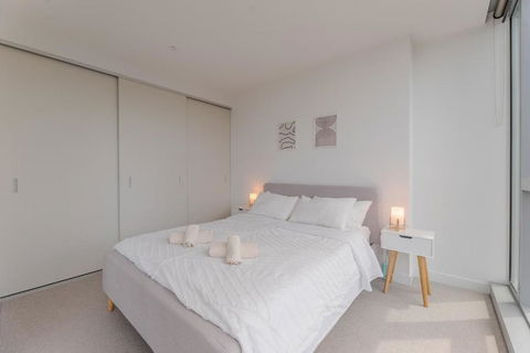 NEW Top Floor L70 CBD Luxury Apt - Accommodation Fremantle 2