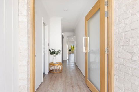 Newly Built Luxury Modern Home - Accommodation Fremantle 0