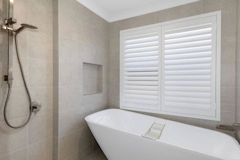 Newly Built Luxury Modern Home - Accommodation Fremantle 1