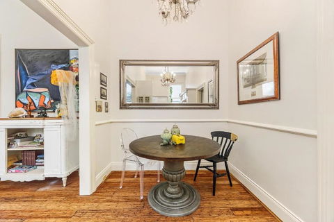 Newty Willows - Art Deco Double Bay Designer Apt - Accommodation Fremantle 2