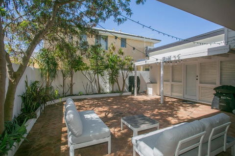 NOR214 - Northstead Coastal Charm - Accommodation Fremantle 0