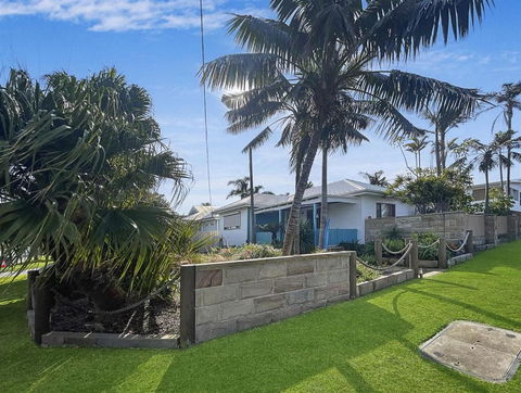 Oasis Coastal Stay - Accommodation Fremantle 3