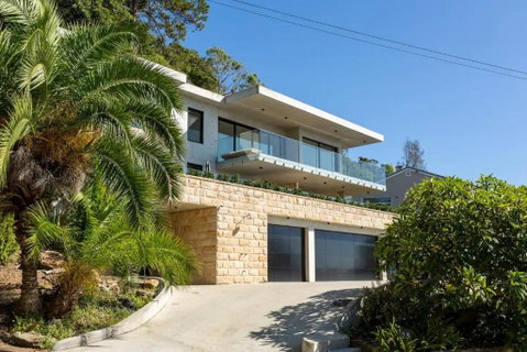 Ocean Views, Deck And Parking At Beach Apartment - Accommodation Fremantle 1