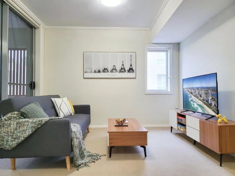 One Bedroom Apartment Walk To Gordon Train Station - Accommodation Fremantle 0