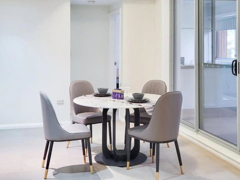 One Bedroom Apartment Walk To Gordon Train Station - Accommodation Fremantle 3
