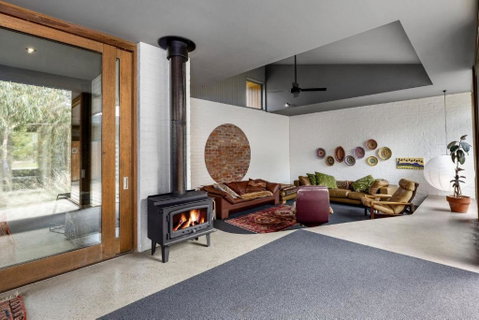 One-Dunny Beach House - Accommodation Fremantle 0