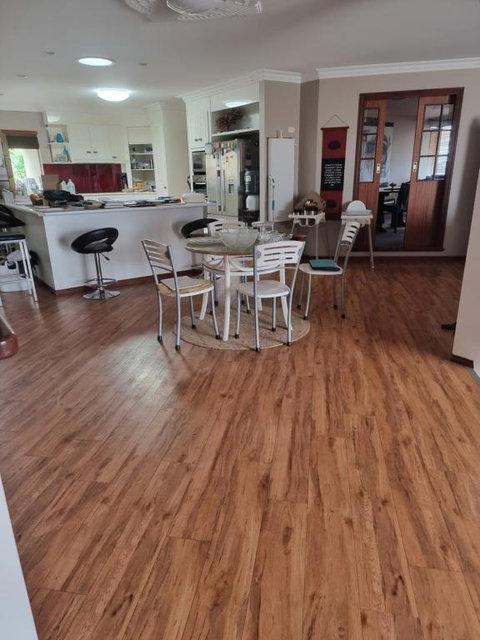 Open Plan Large Home - Accommodation Fremantle 0
