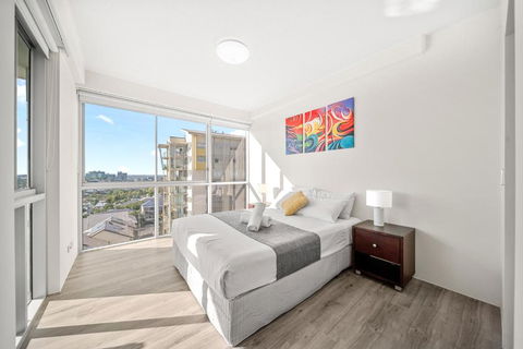 Oxygen Apartments - Accommodation Fremantle 3