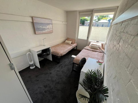 Ozi Village Cardigan - Accommodation Fremantle 1