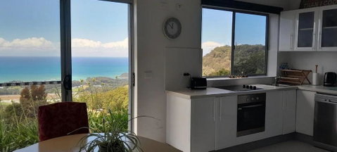 ON TOP Of THE WORLD Garden Studio - Accommodation Fremantle 3