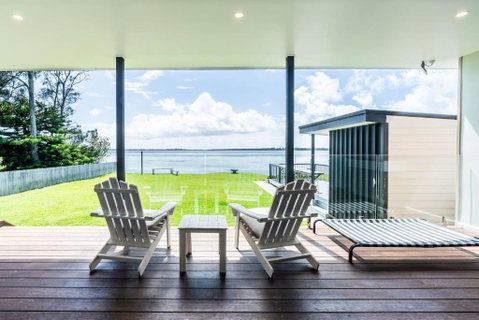 On The Corso - Sun-soaked Serenity With Lake Access - Accommodation Fremantle 0